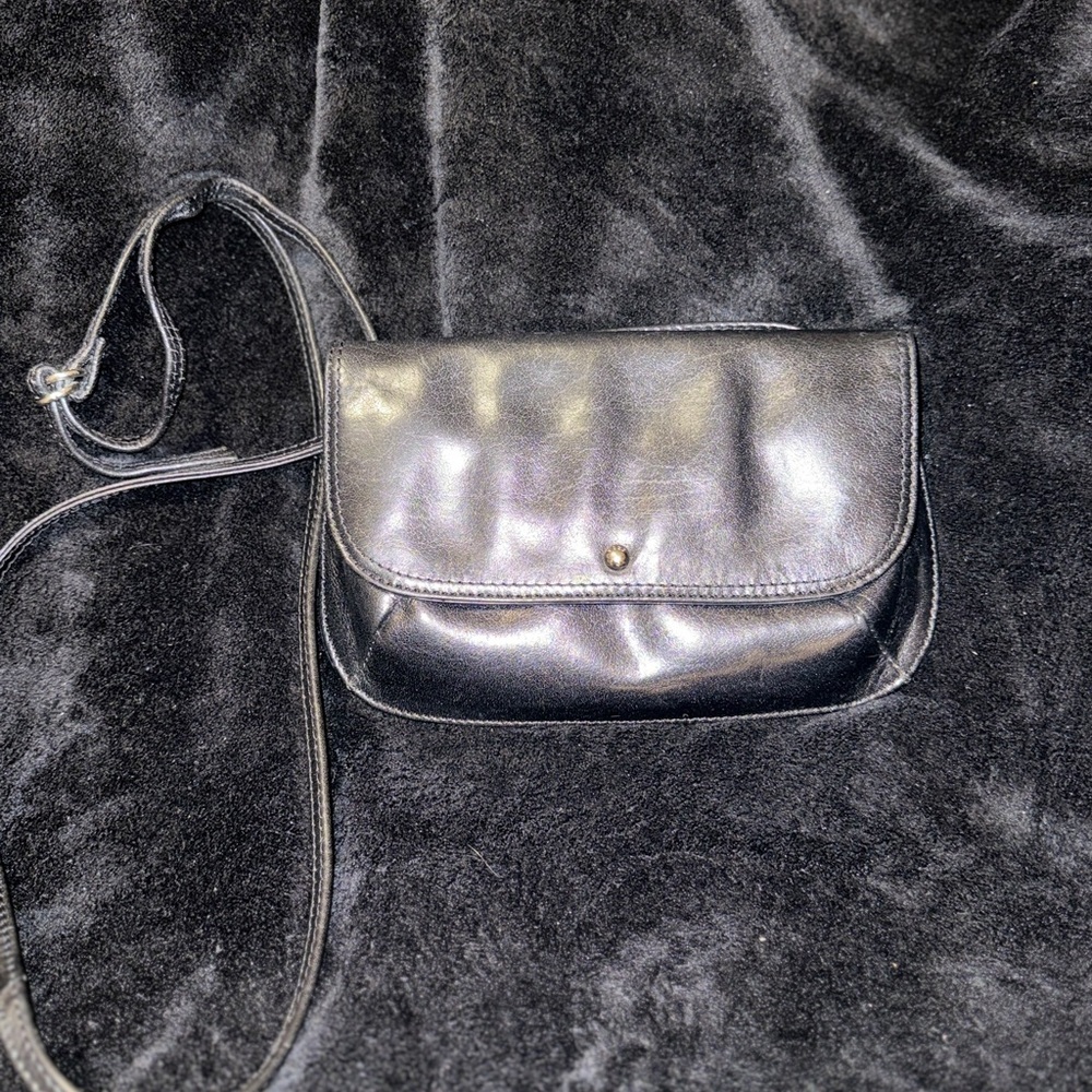 Hobo The Original Vintage Black Leather Crossbody Bag